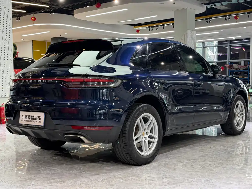 Porsche Macan — миниатюра 16