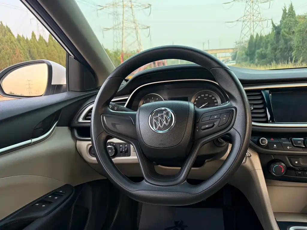 Buick Excelle — миниатюра 12