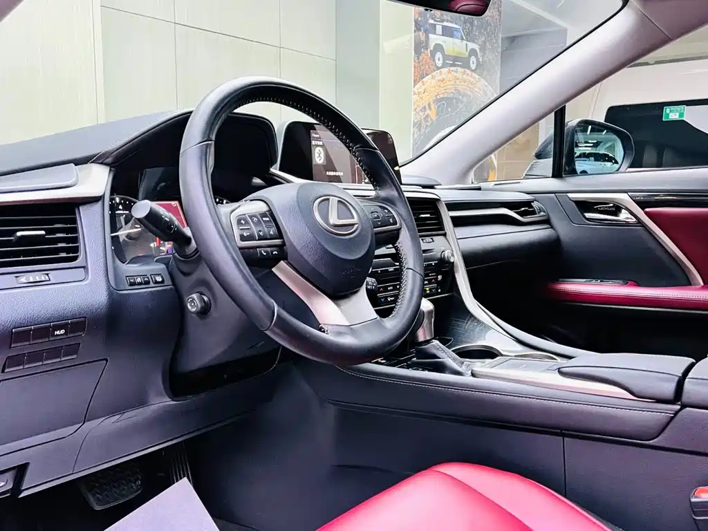 Lexus RX — миниатюра 8