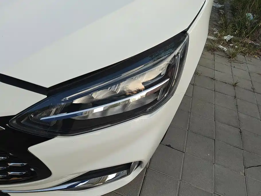 Ford Focus — миниатюра 5