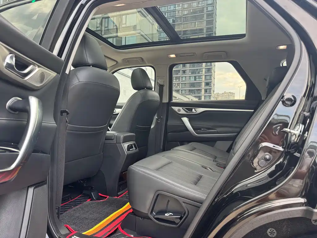 Changan CS95 — миниатюра 8