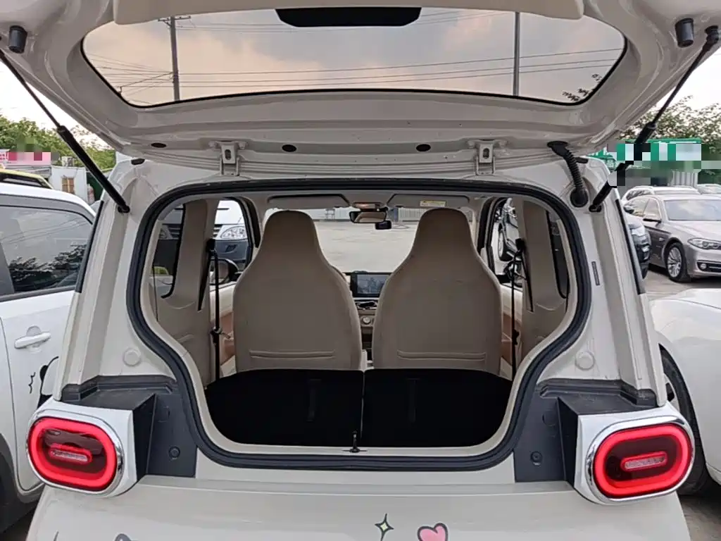 Wuling MINIEV — миниатюра 19