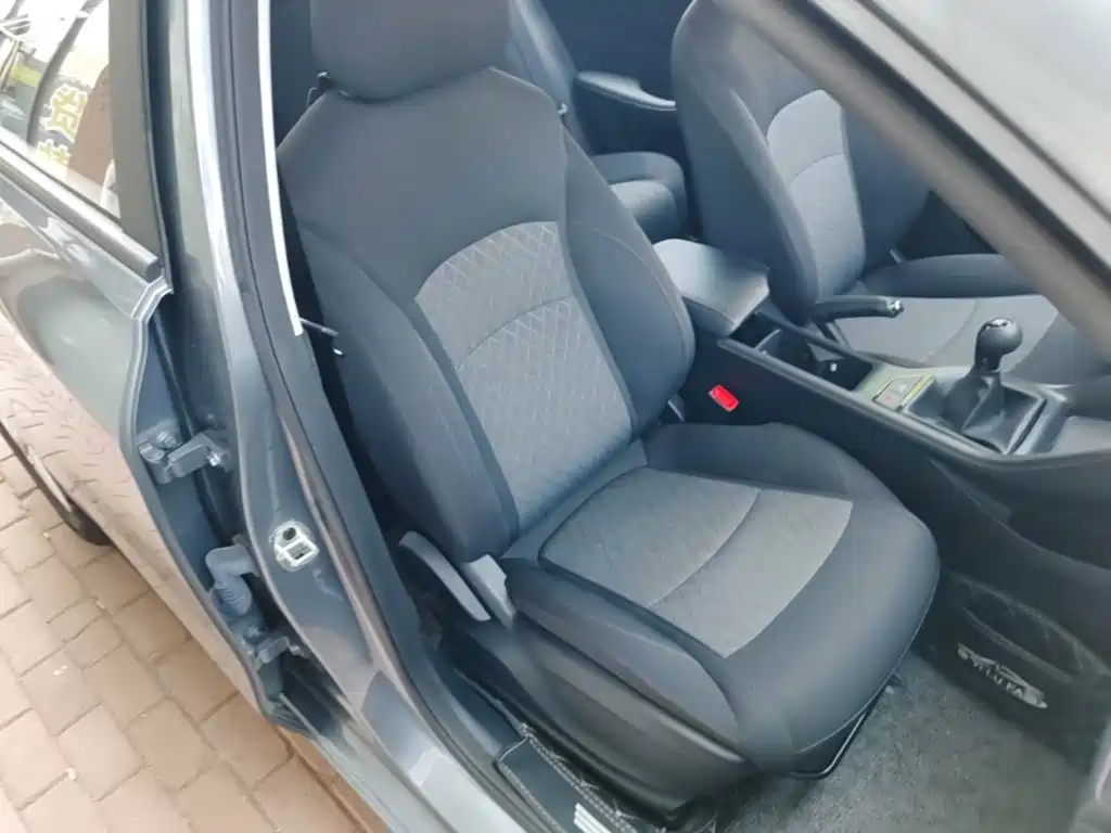 Roewe i5 — миниатюра 25