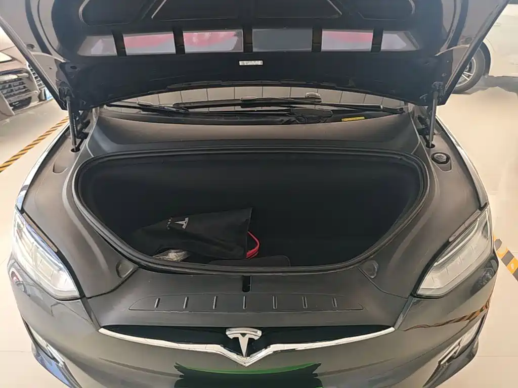 Tesla Model X — фотографии объявления, Фото 20