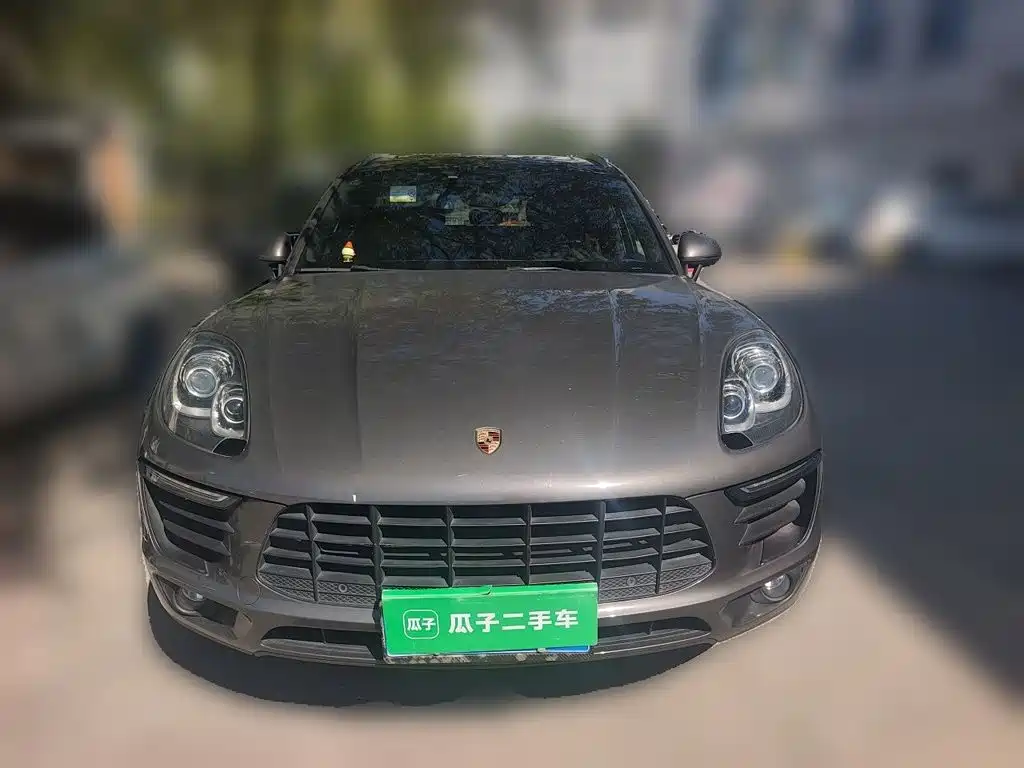 Porsche Macan — миниатюра 2