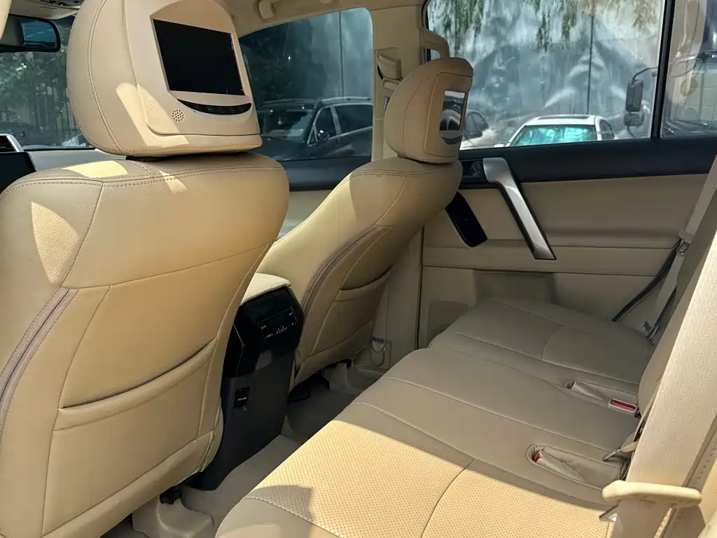 Toyota Land Cruiser Prado 2014 4.0L AT