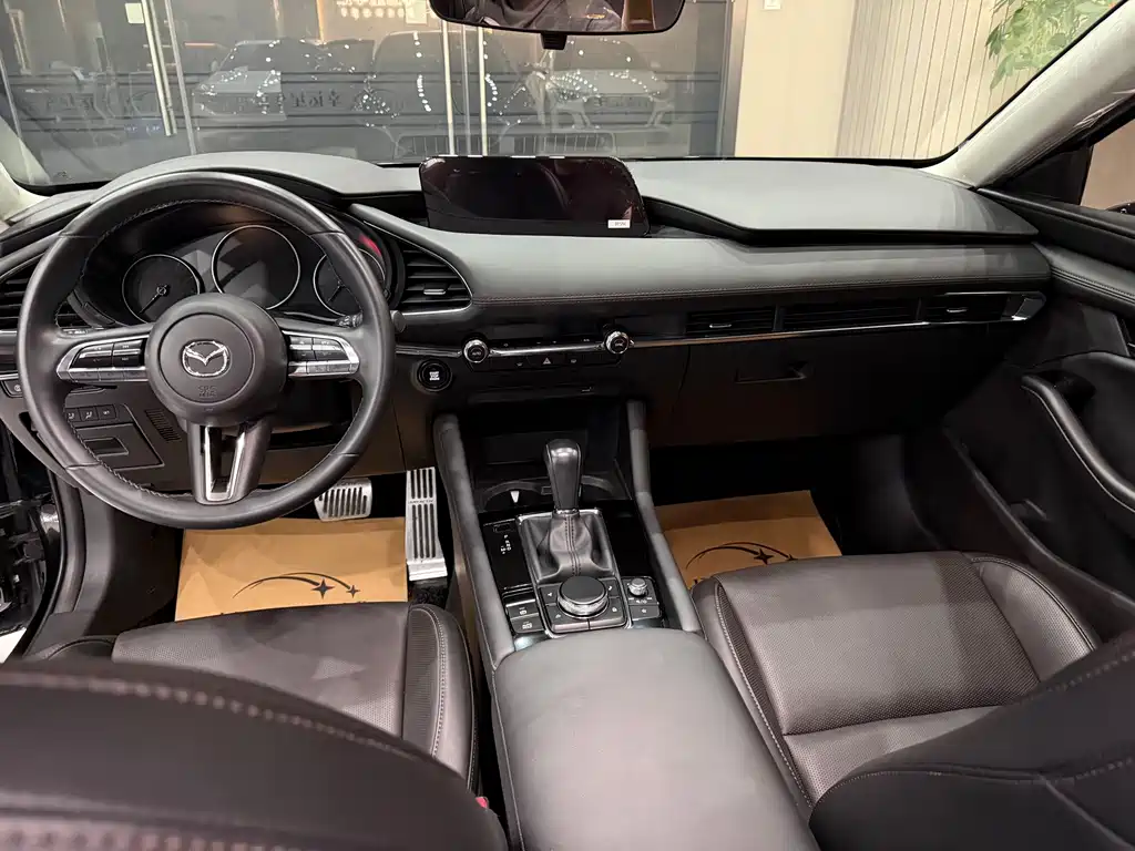 Mazda 3 Axela — миниатюра 13