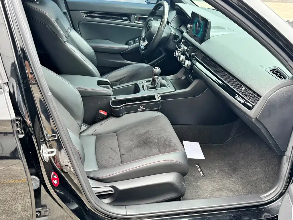 Honda Civic — миниатюра 9