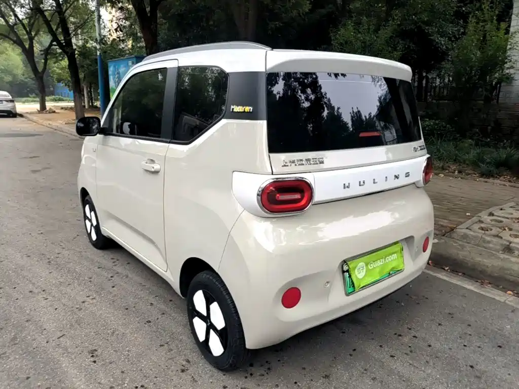 Wuling MINIEV — миниатюра 5