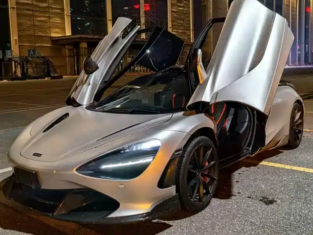 MCLAREN  720S 2018