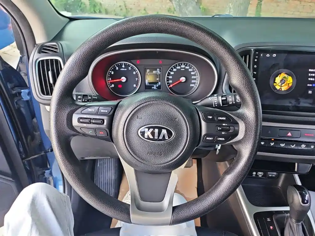 Kia KX3 — миниатюра 11