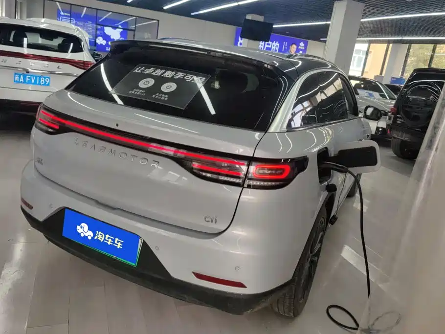 Leapmotor Leapmotor C11 — миниатюра 3
