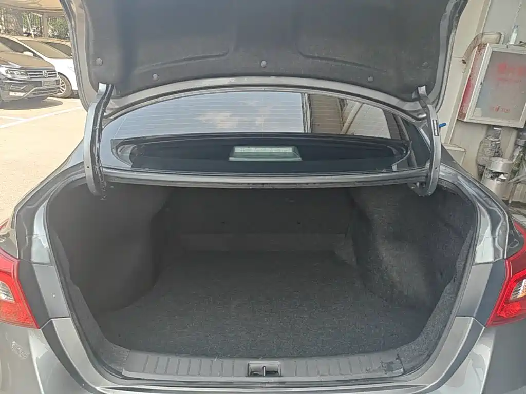 Nissan Sylphy — миниатюра 19