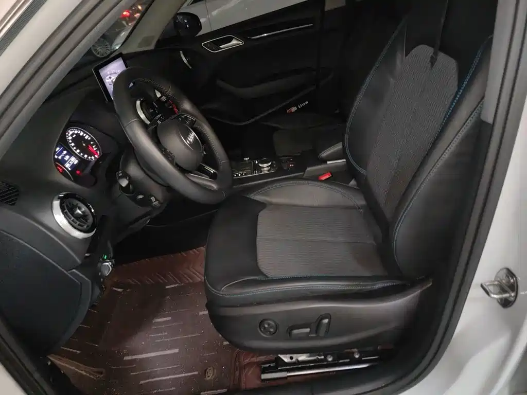 Audi A3 — миниатюра 8