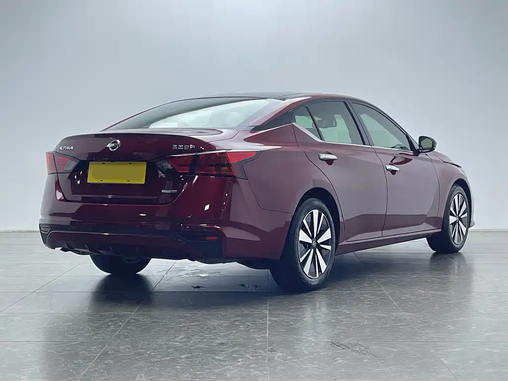 Nissan Teana — миниатюра 4
