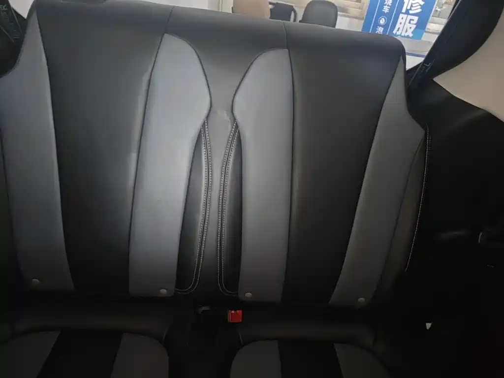 Roewe Clever — миниатюра 17