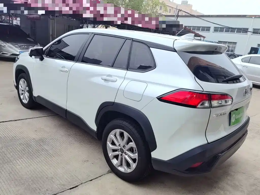 Toyota Frontlander — миниатюра 5
