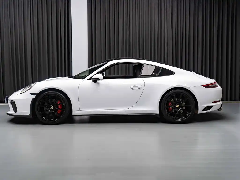 Porsche 911 2013 Carrera 4S 3.8L