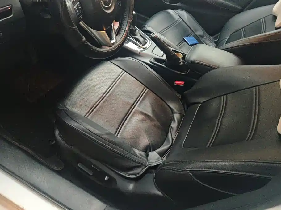 Mazda Atenza — миниатюра 9