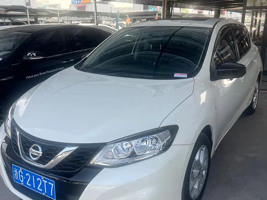 Nissan Tiida 2022