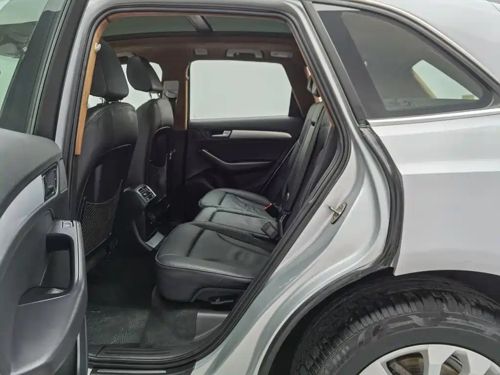 Audi Q5 — миниатюра 15