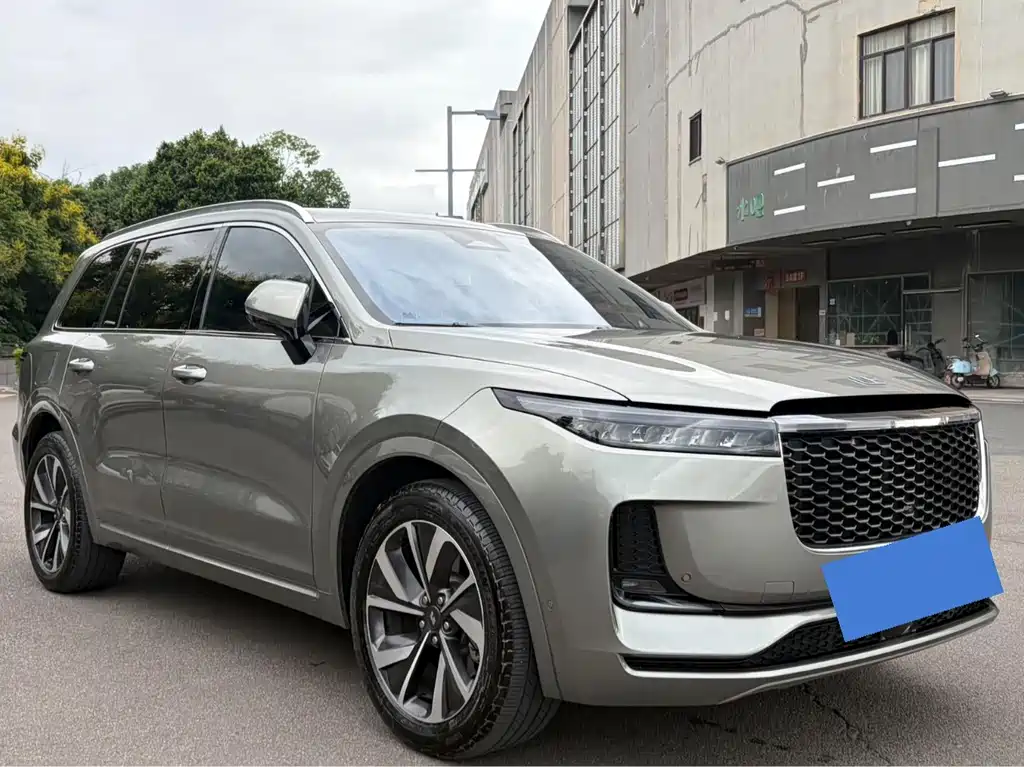 Li Auto Li ONE — миниатюра 2