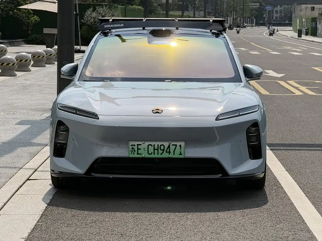 NIO ET5T — миниатюра 2