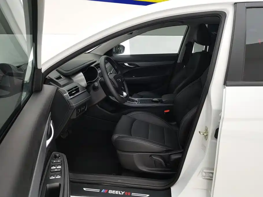 Geely Emgrand — миниатюра 9