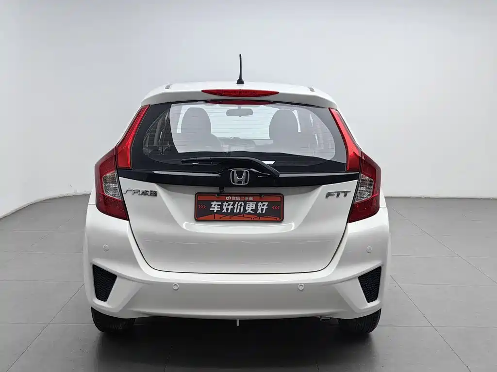 Honda Fit — миниатюра 4