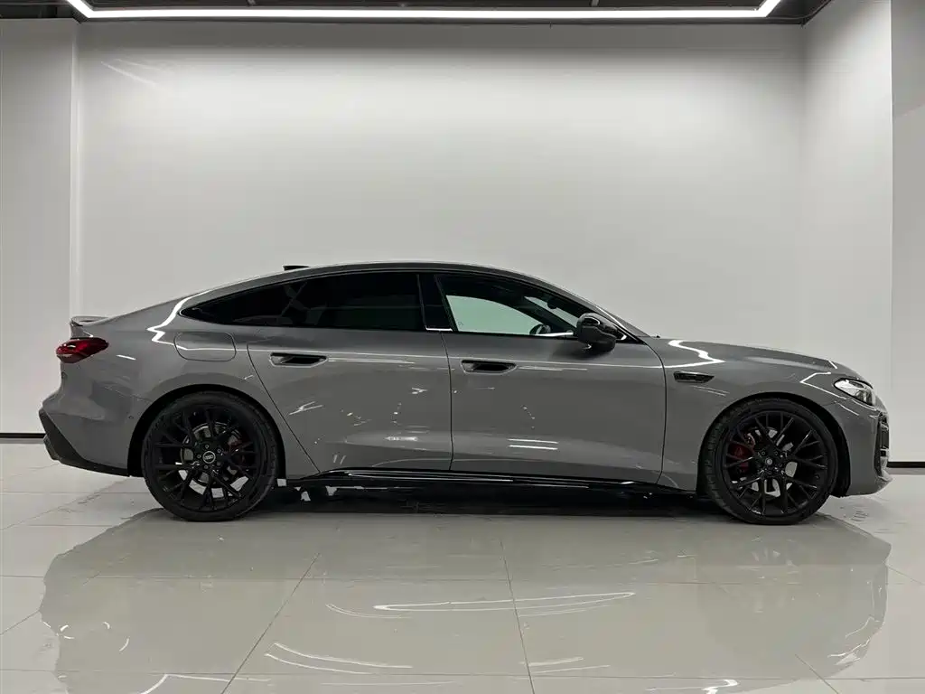 Audi A5L Sportback — миниатюра 3