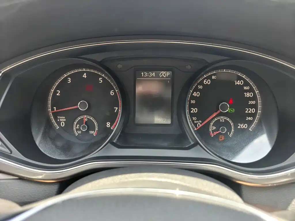 Volkswagen Passat 2017 330TSI DSG