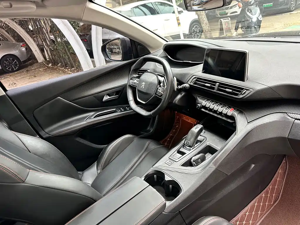 Peugeot 4008 — миниатюра 18
