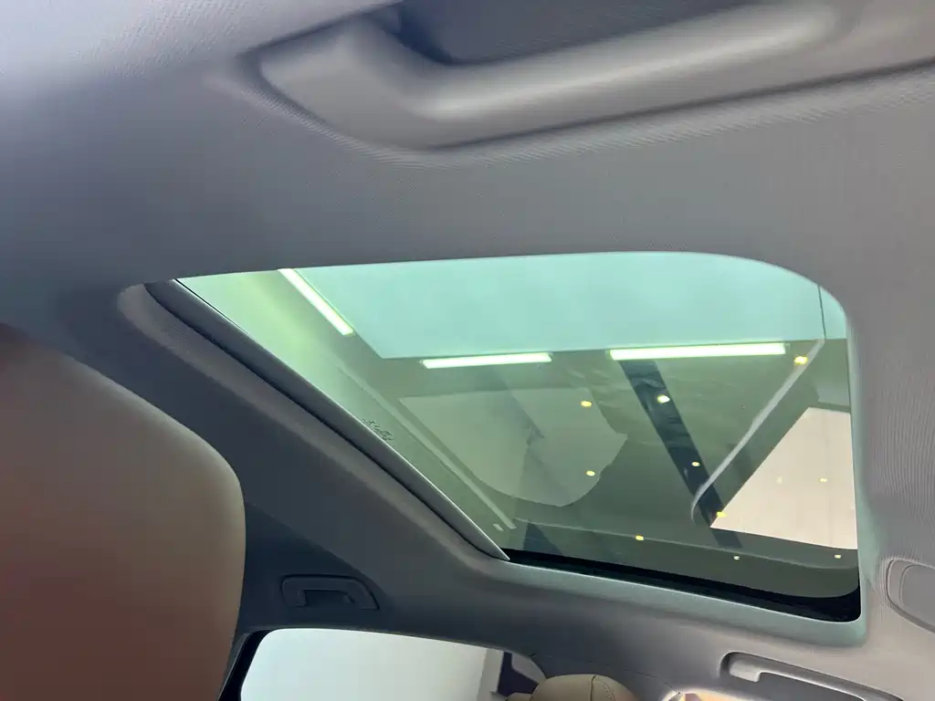 Audi A6L — миниатюра 22