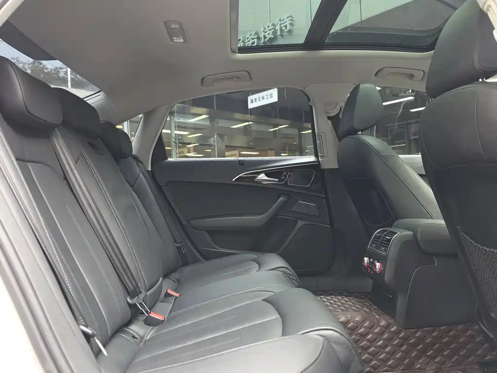 Audi A6L — миниатюра 11