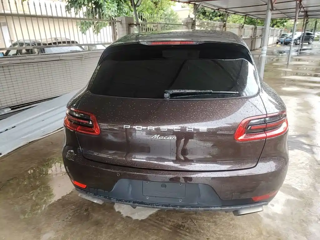 Porsche Macan — миниатюра 6