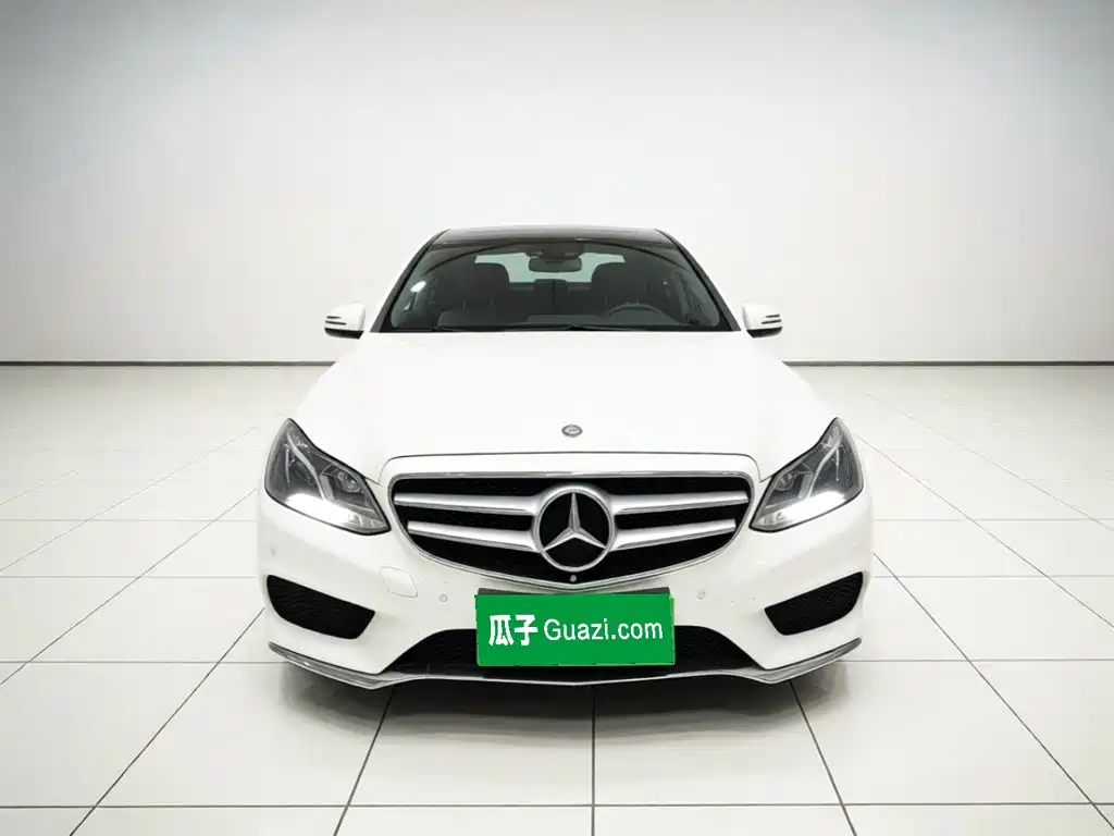 Mercedes-Benz E-Class — миниатюра 2