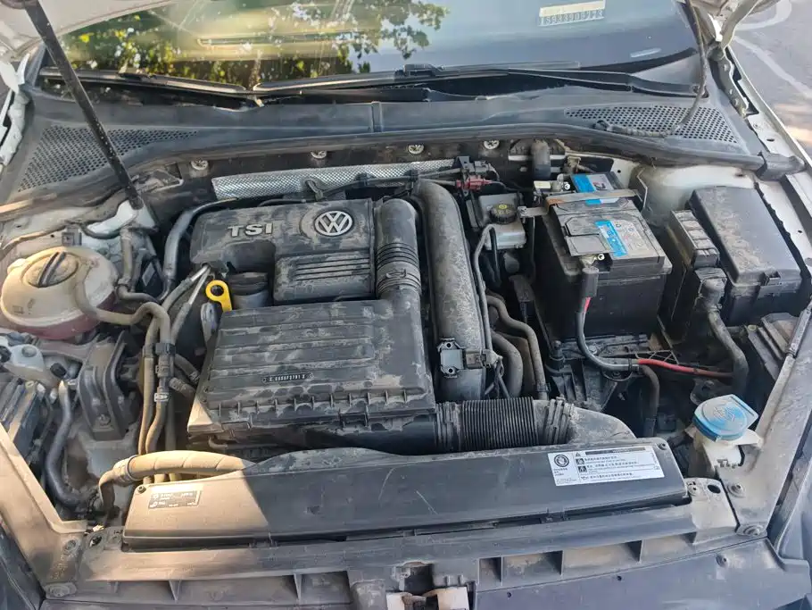 Volkswagen Golf — миниатюра 10
