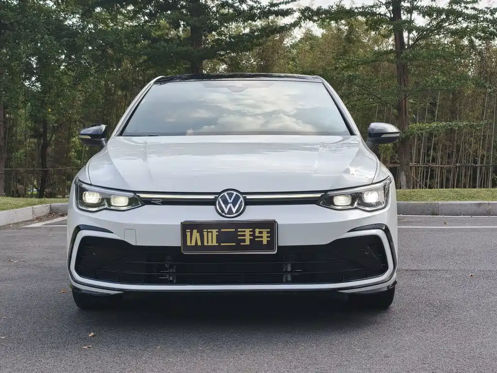 Volkswagen Golf — миниатюра 2
