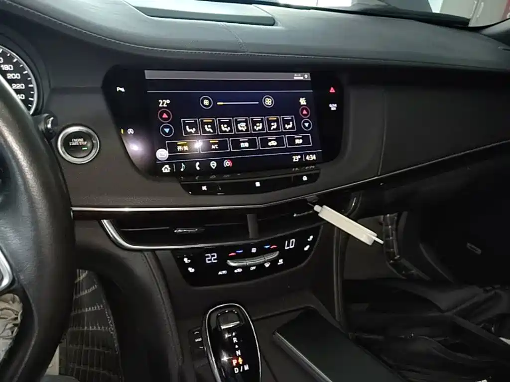 Cadillac CT6 — миниатюра 13