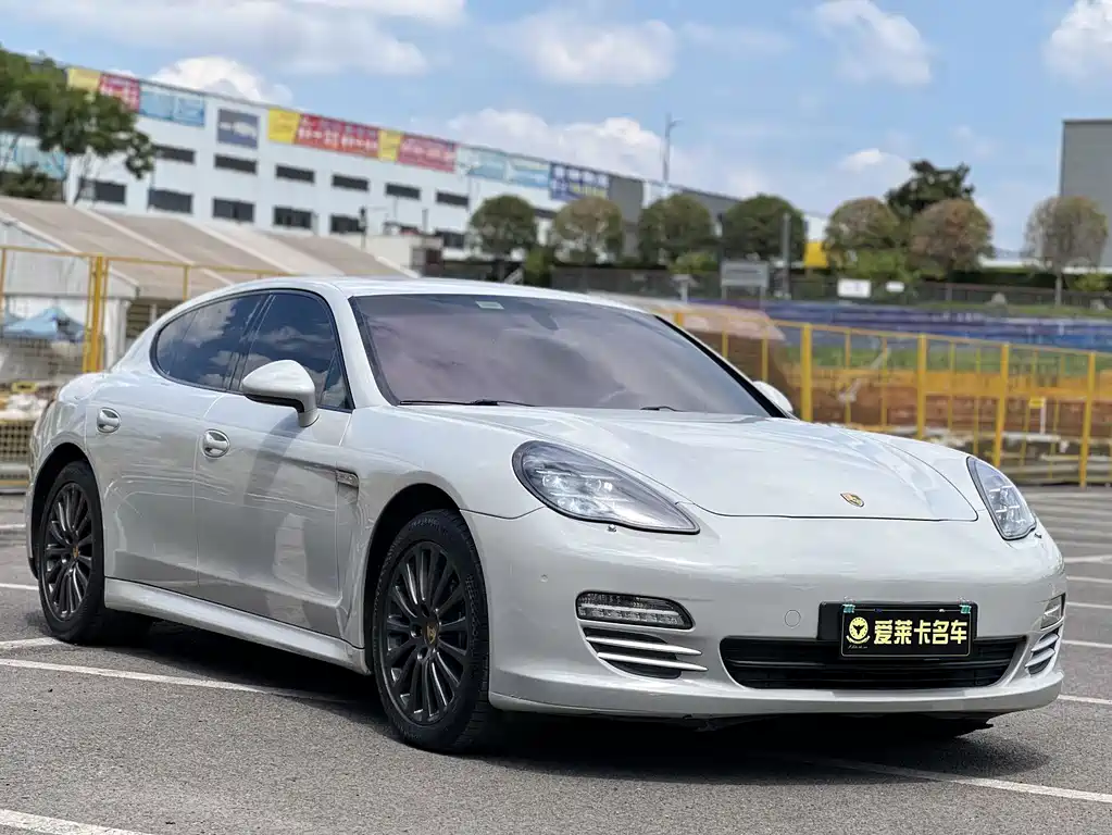 Porsche Panamera — миниатюра 3