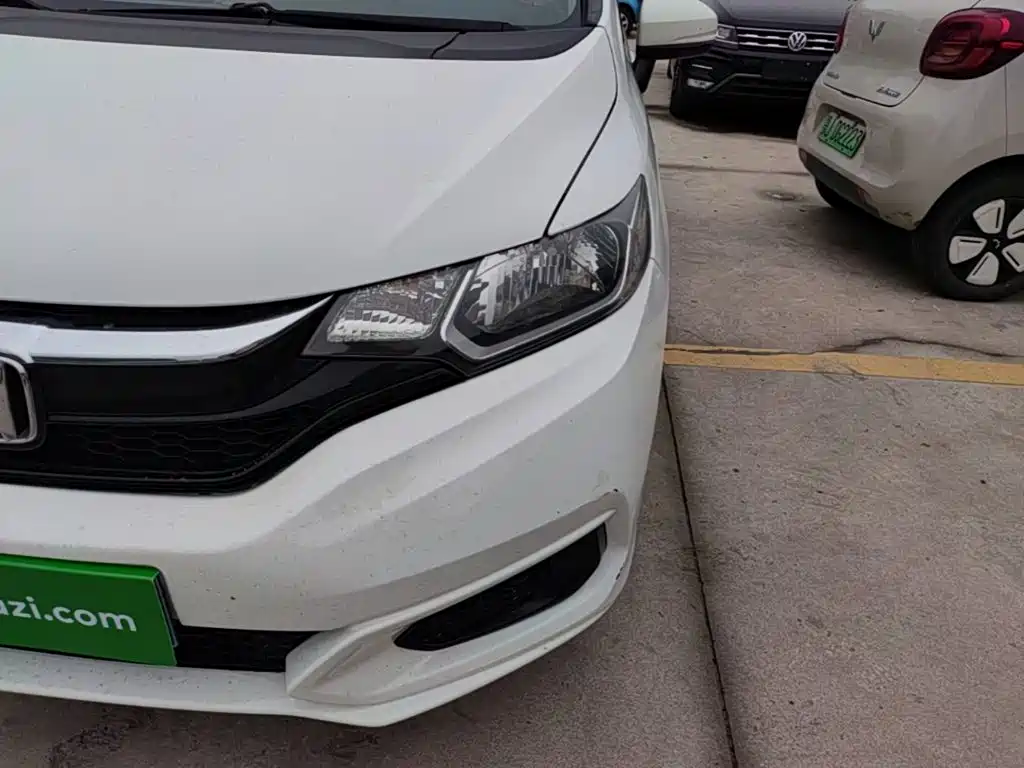 Honda Fit — миниатюра 24