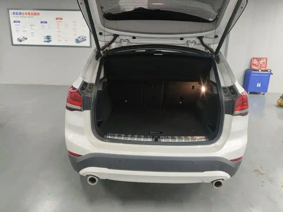 BMW X1 — миниатюра 9
