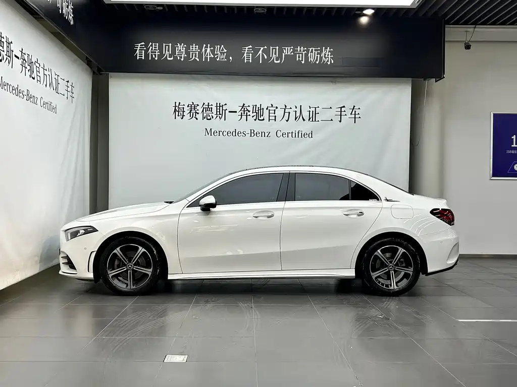Mercedes-Benz A-Class — миниатюра 3