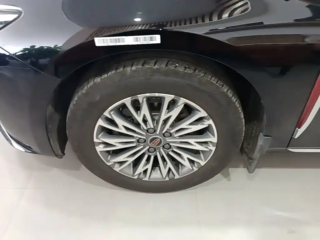 Hongqi Hongqi H5 — миниатюра 23