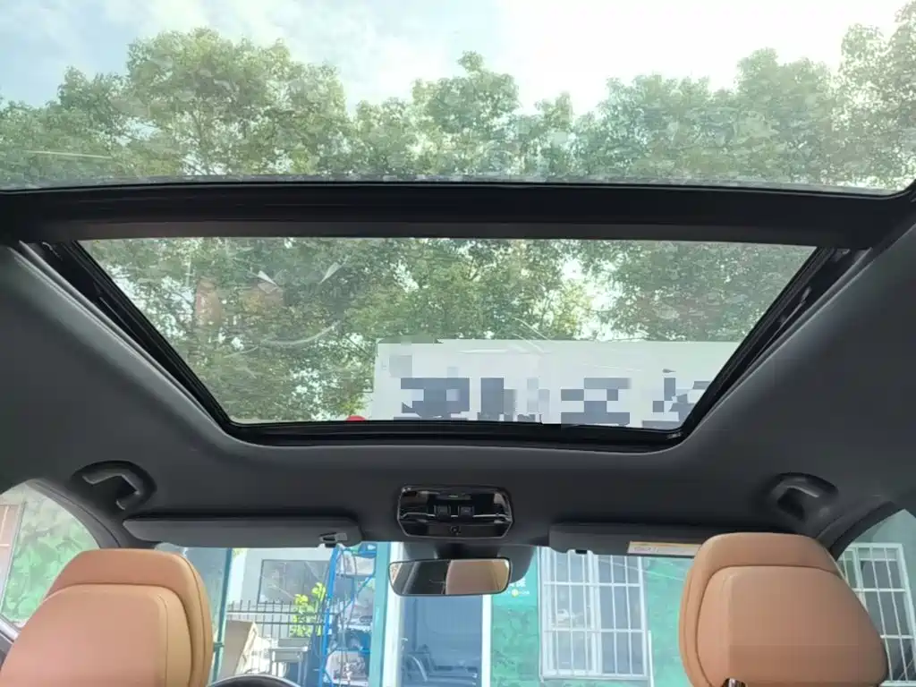 NIO ES8 — миниатюра 18
