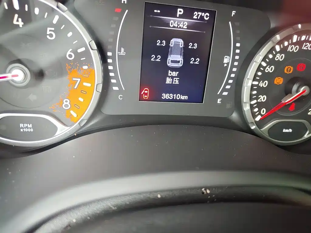 Jeep Renegade — миниатюра 5