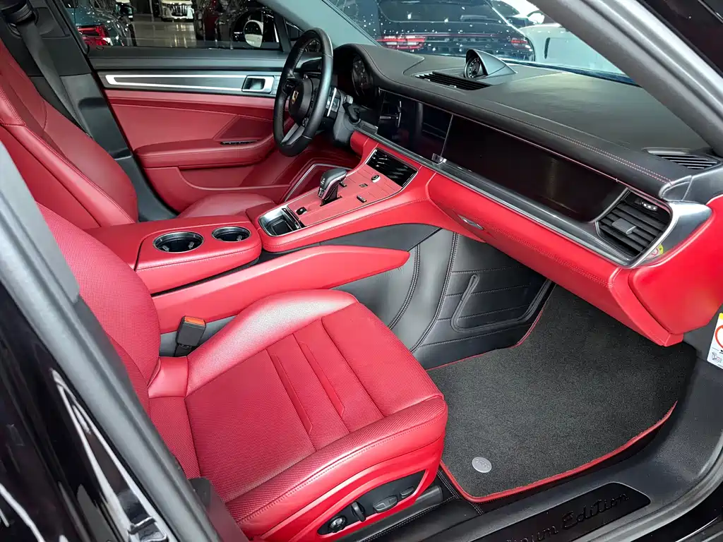 Porsche Panamera — миниатюра 6