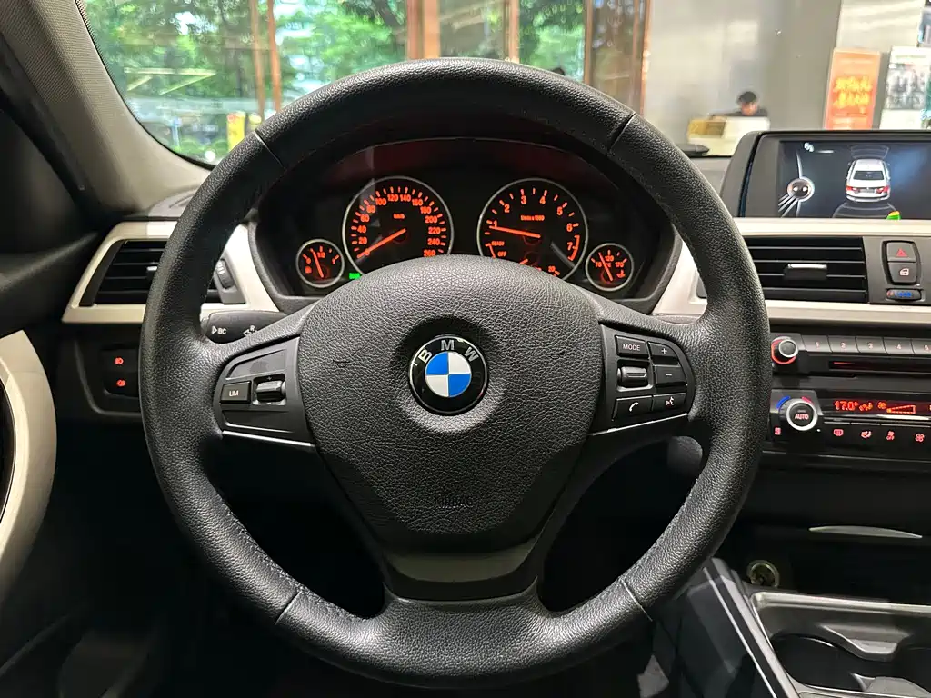 BMW 3 Series — миниатюра 20
