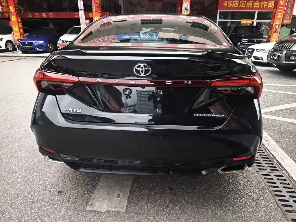 Toyota Avalon — миниатюра 5