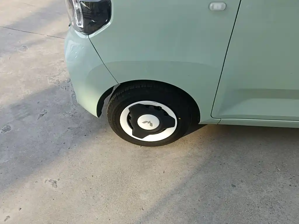 Wuling MINIEV — миниатюра 23